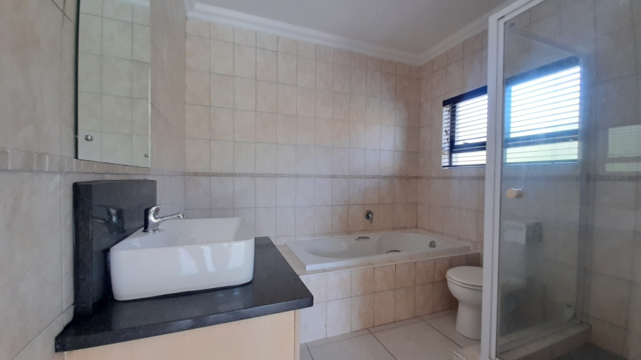 3 Bedroom Property for Sale in Seaward Estate KwaZulu-Natal