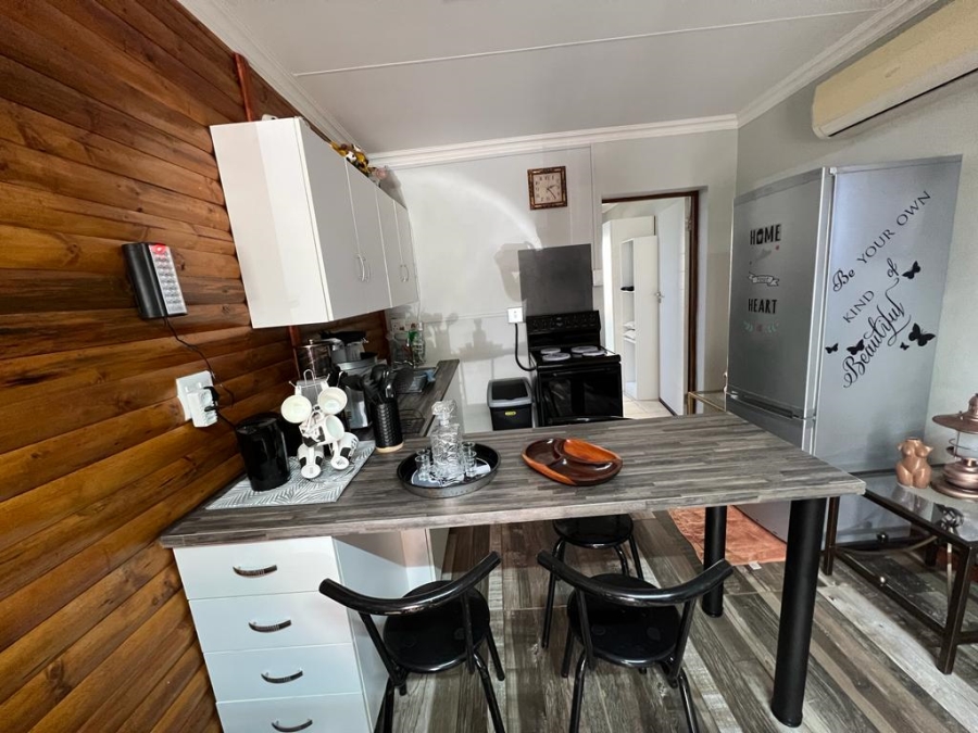 To Let 1 Bedroom Property for Rent in Mtunzini KwaZulu-Natal