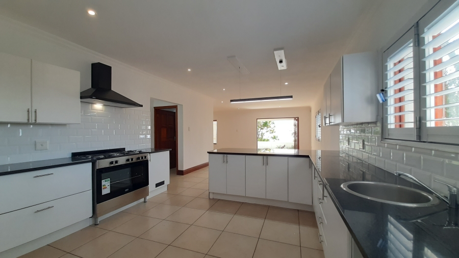 4 Bedroom Property for Sale in Sheffield Beach KwaZulu-Natal