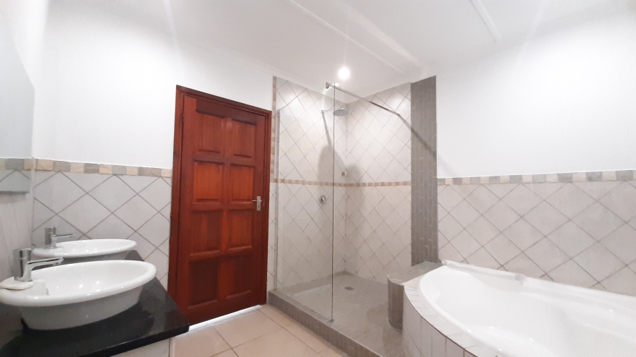 4 Bedroom Property for Sale in Sheffield Beach KwaZulu-Natal