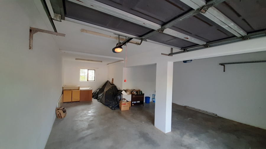 4 Bedroom Property for Sale in Sheffield Beach KwaZulu-Natal