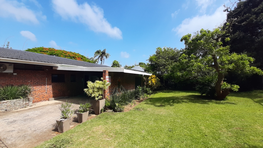 3 Bedroom Property for Sale in Salt Rock KwaZulu-Natal