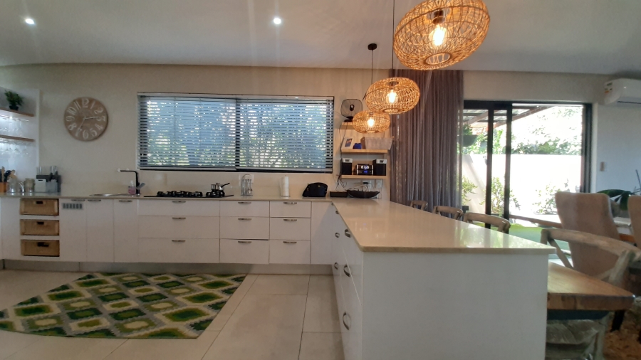 5 Bedroom Property for Sale in Dunkirk Estate KwaZulu-Natal