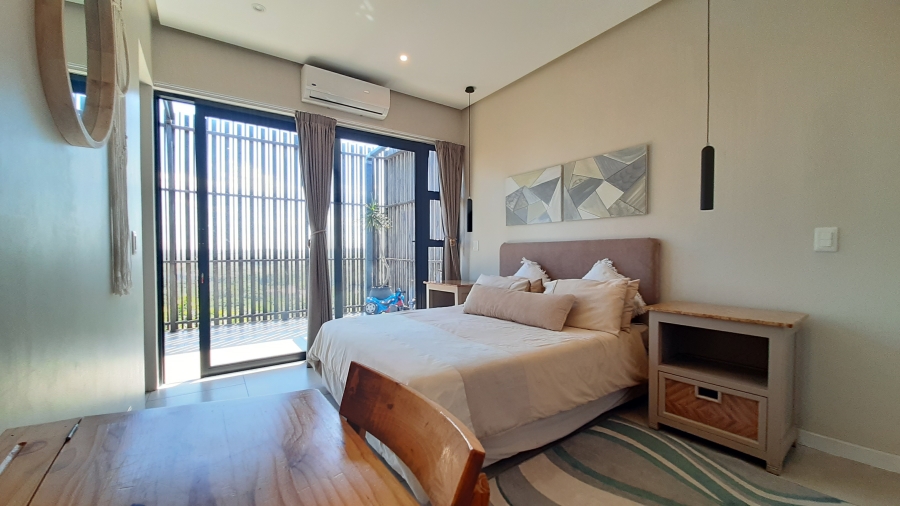 5 Bedroom Property for Sale in Dunkirk Estate KwaZulu-Natal