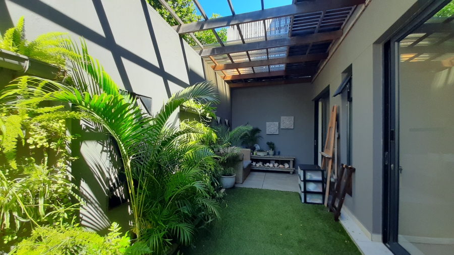 5 Bedroom Property for Sale in Dunkirk Estate KwaZulu-Natal