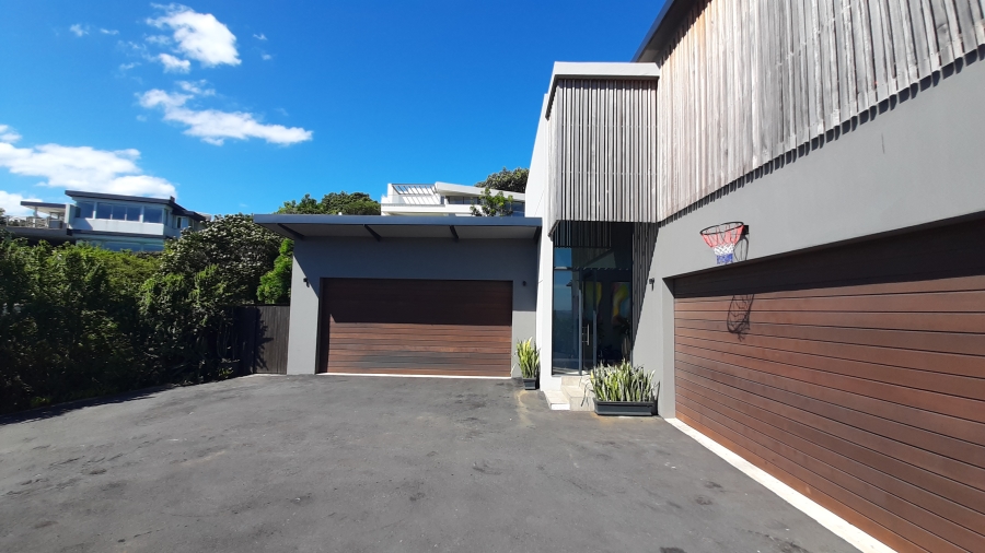 5 Bedroom Property for Sale in Dunkirk Estate KwaZulu-Natal