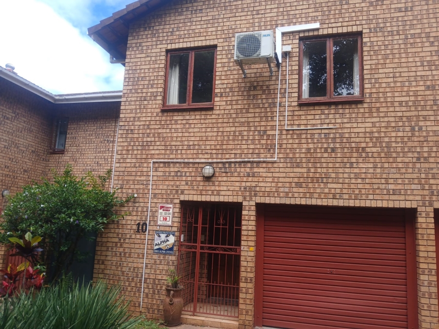 To Let 3 Bedroom Property for Rent in Mtunzini KwaZulu-Natal
