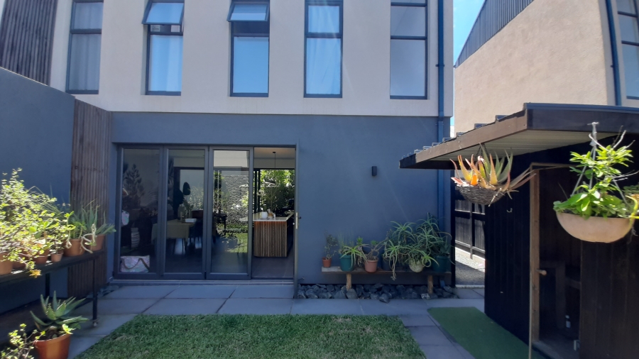 4 Bedroom Property for Sale in Elaleni Coastal Forest Estate KwaZulu-Natal