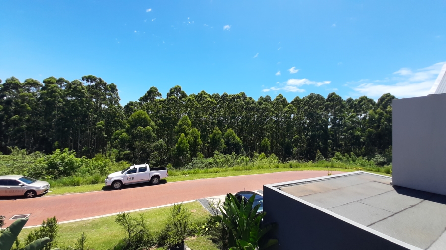 4 Bedroom Property for Sale in Elaleni Coastal Forest Estate KwaZulu-Natal