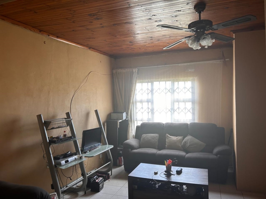 3 Bedroom Property for Sale in Esikhawini KwaZulu-Natal