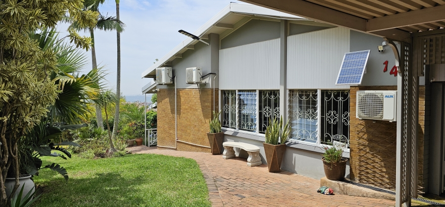 3 Bedroom Property for Sale in Dawncliffe KwaZulu-Natal