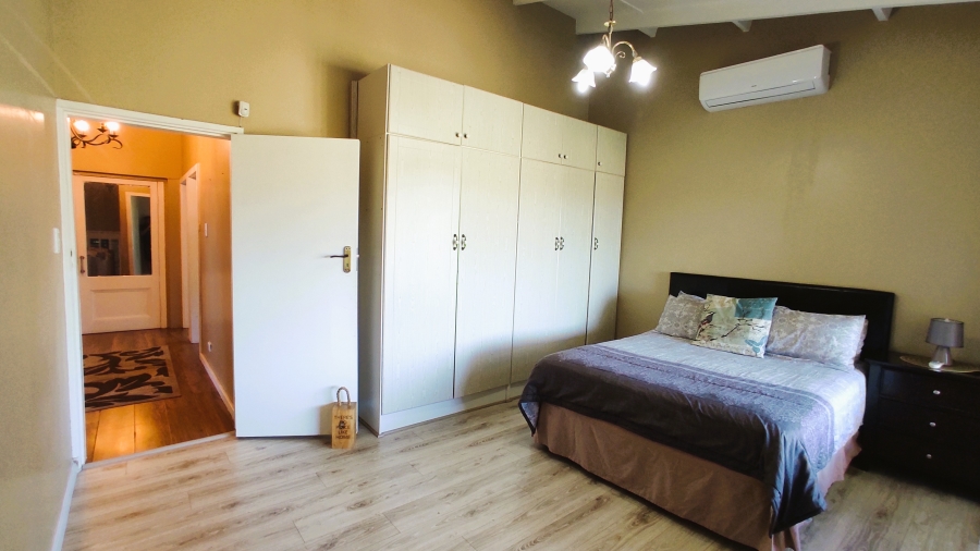 3 Bedroom Property for Sale in Dawncliffe KwaZulu-Natal