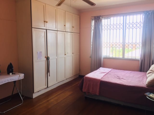 2 Bedroom Property for Sale in Musgrave KwaZulu-Natal