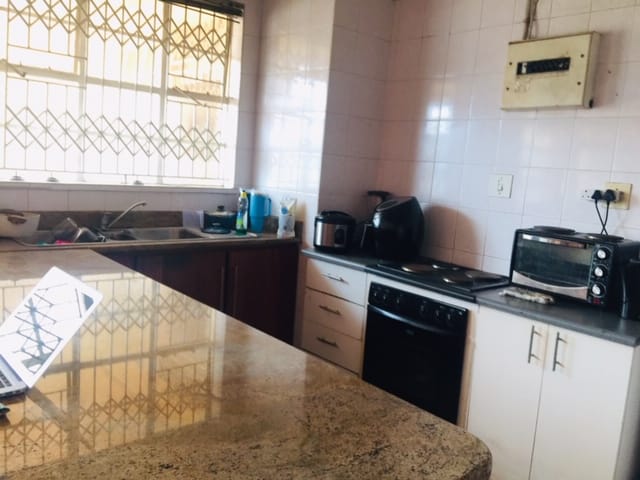 To Let 2 Bedroom Property for Rent in Musgrave KwaZulu-Natal