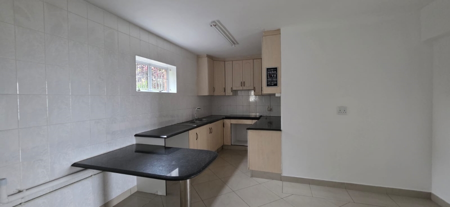 To Let 3 Bedroom Property for Rent in Sherwood KwaZulu-Natal