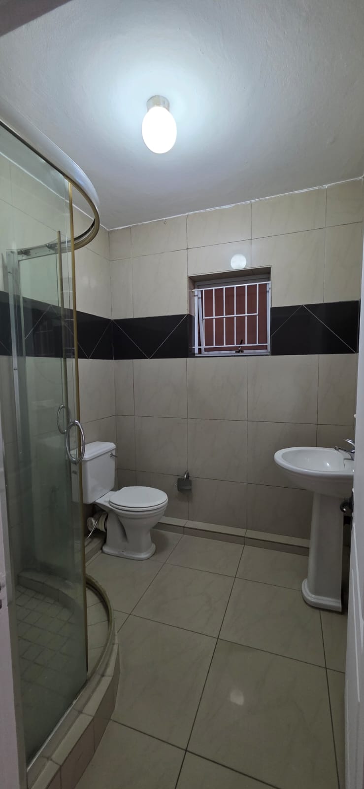 To Let 3 Bedroom Property for Rent in Sherwood KwaZulu-Natal