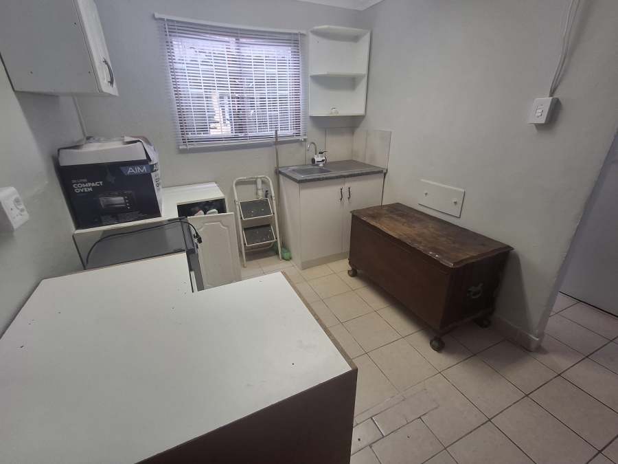 To Let 1 Bedroom Property for Rent in Glen Hills KwaZulu-Natal