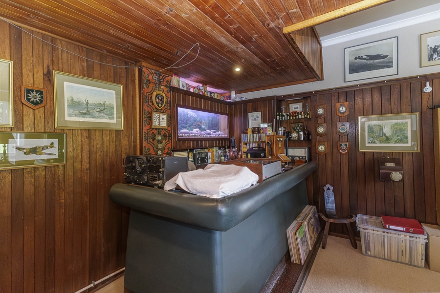 4 Bedroom Property for Sale in Dawncliffe KwaZulu-Natal