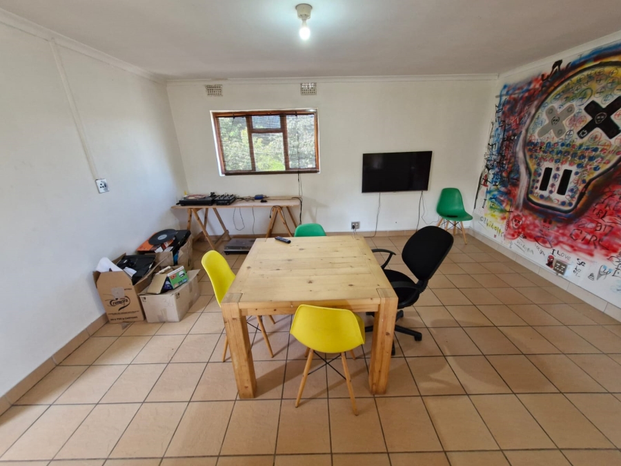 To Let 2 Bedroom Property for Rent in Bellair KwaZulu-Natal