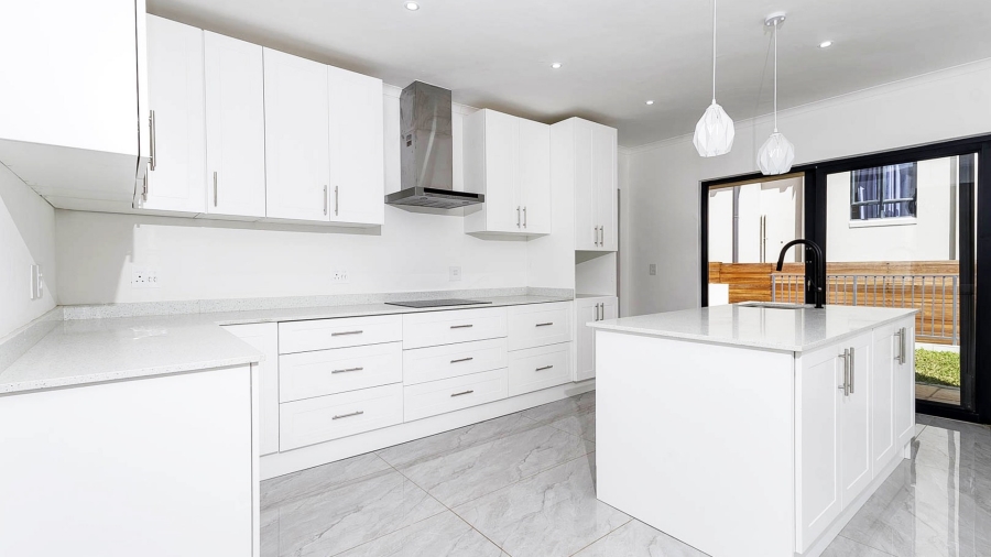 4 Bedroom Property for Sale in Cotswold Downs Estates KwaZulu-Natal