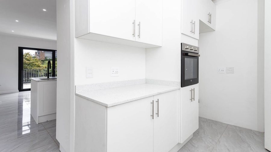 4 Bedroom Property for Sale in Cotswold Downs Estates KwaZulu-Natal