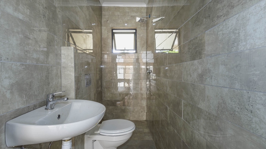 4 Bedroom Property for Sale in Cotswold Downs Estates KwaZulu-Natal