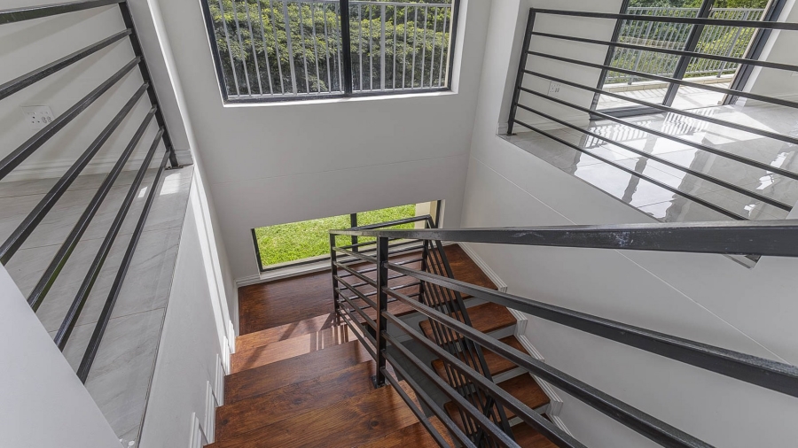 4 Bedroom Property for Sale in Cotswold Downs Estates KwaZulu-Natal