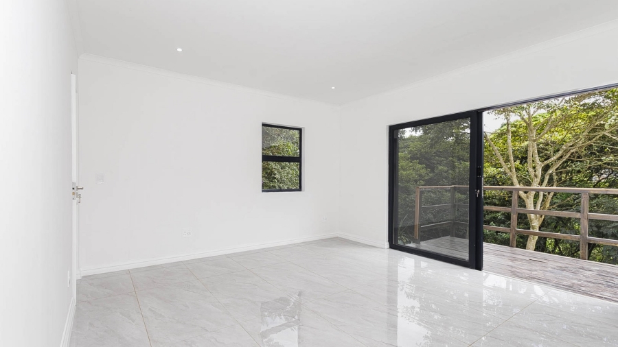 4 Bedroom Property for Sale in Cotswold Downs Estates KwaZulu-Natal