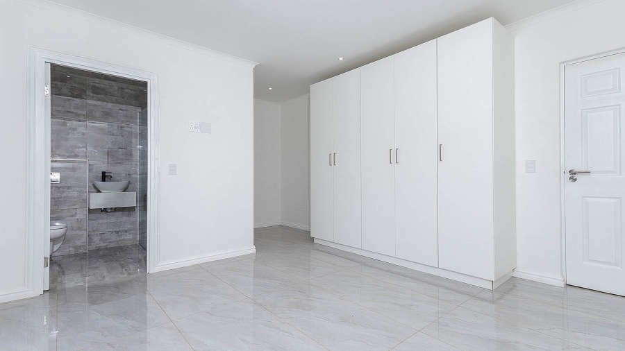 4 Bedroom Property for Sale in Cotswold Downs Estates KwaZulu-Natal