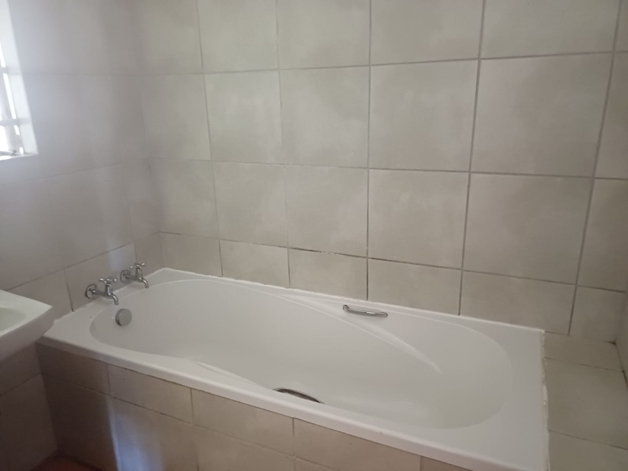 To Let 1 Bedroom Property for Rent in Hilldene KwaZulu-Natal