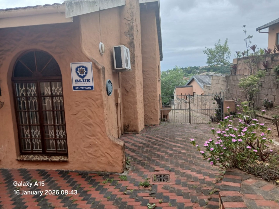 4 Bedroom Property for Sale in Burlington Heights KwaZulu-Natal