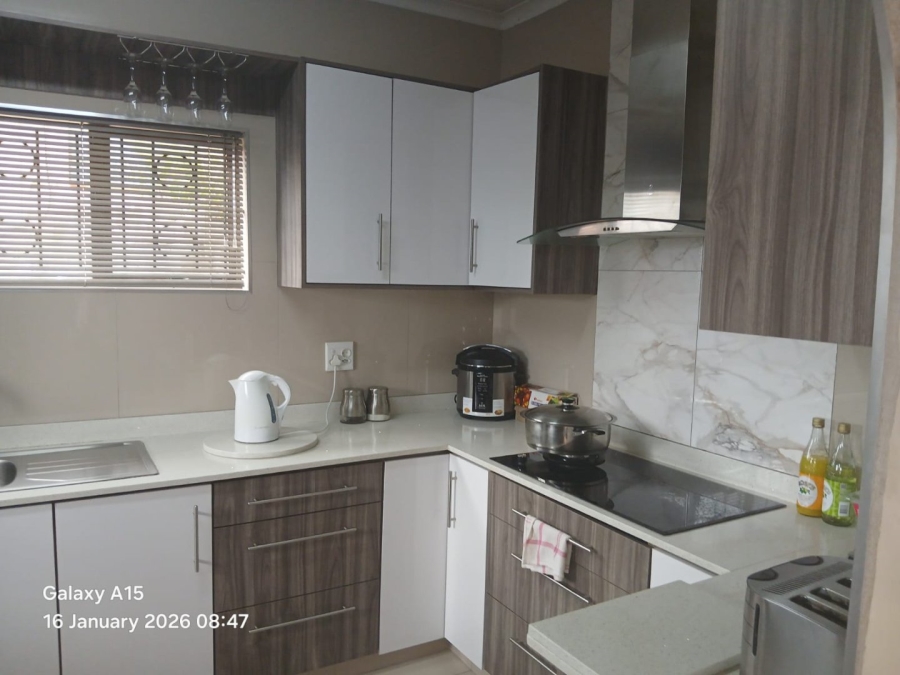 4 Bedroom Property for Sale in Burlington Heights KwaZulu-Natal