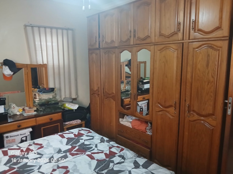 4 Bedroom Property for Sale in Burlington Heights KwaZulu-Natal