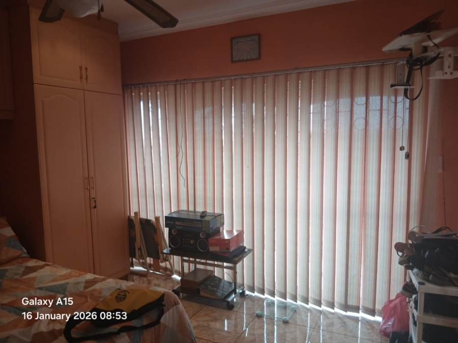 4 Bedroom Property for Sale in Burlington Heights KwaZulu-Natal