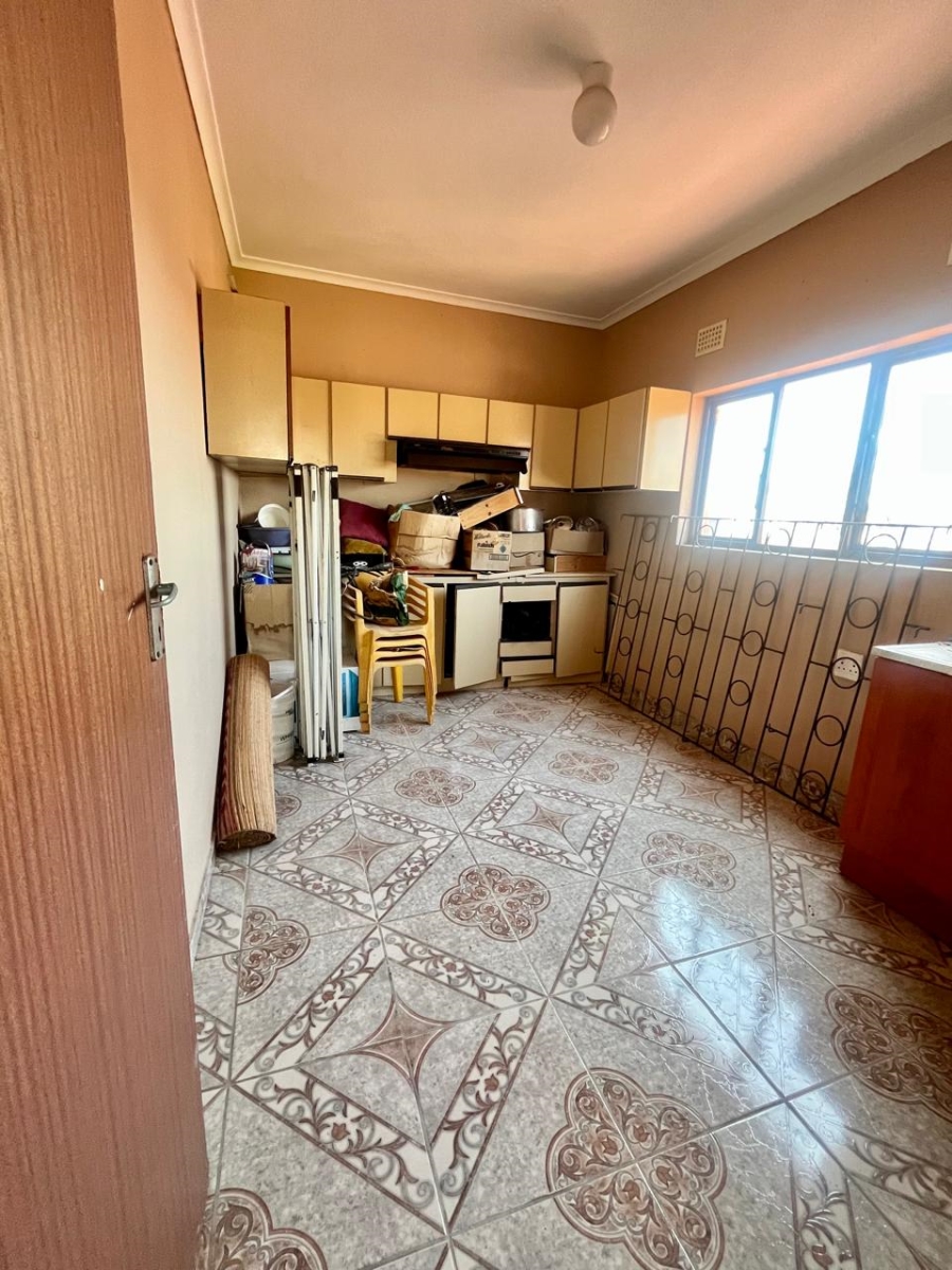 4 Bedroom Property for Sale in Burlington Heights KwaZulu-Natal