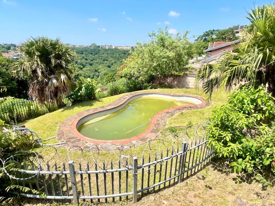 4 Bedroom Property for Sale in Burlington Heights KwaZulu-Natal
