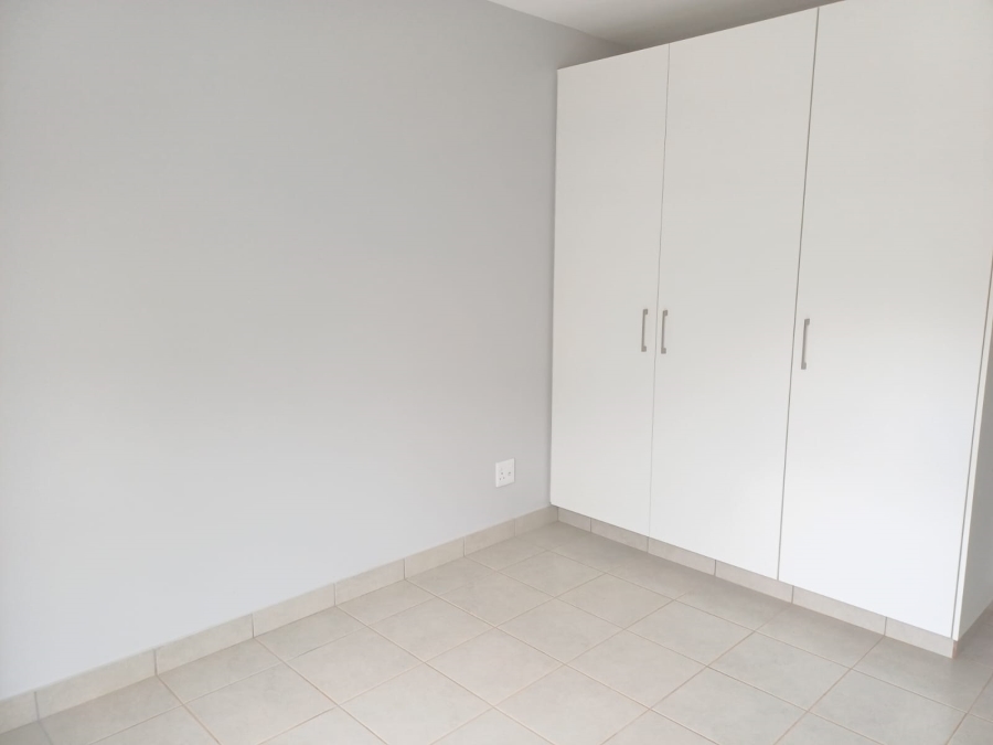 To Let 2 Bedroom Property for Rent in Emberton Estate KwaZulu-Natal