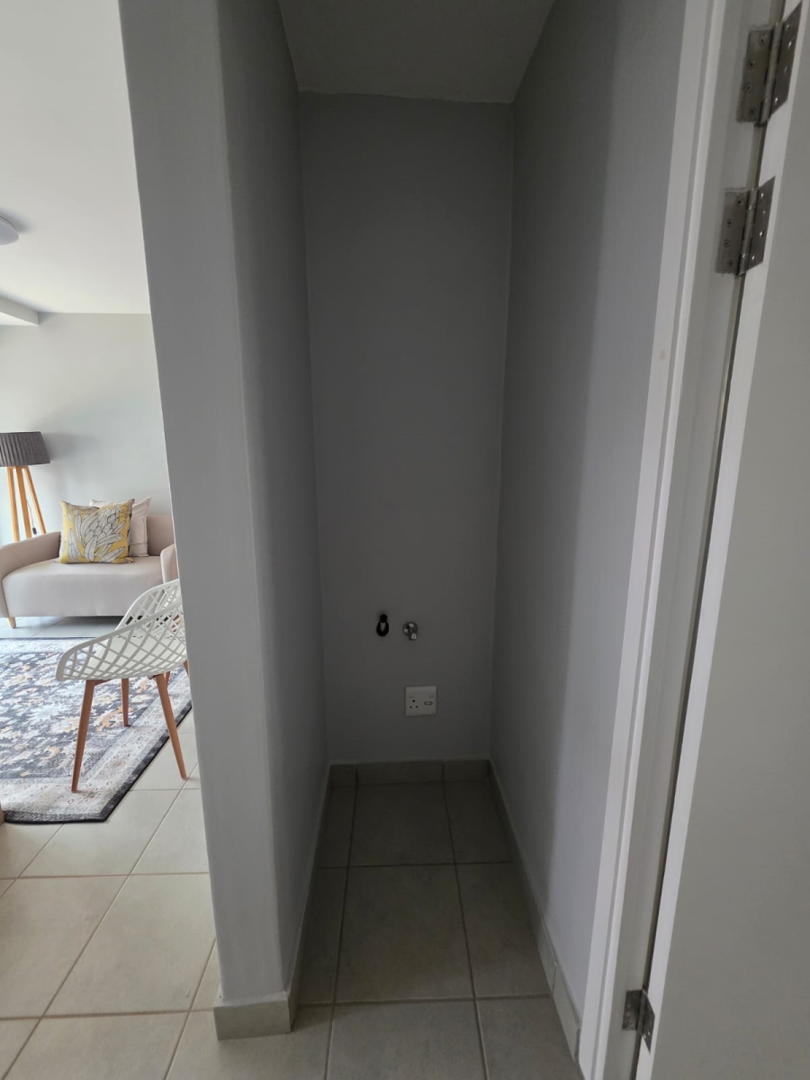 To Let 2 Bedroom Property for Rent in Emberton Estate KwaZulu-Natal