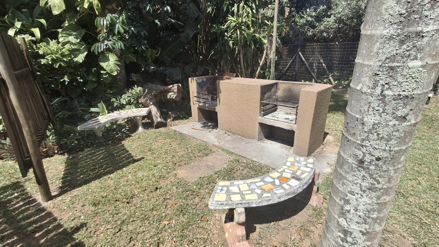 2 Bedroom Property for Sale in Palm Beach KwaZulu-Natal