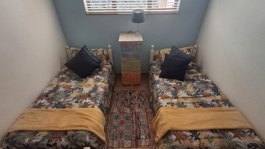 2 Bedroom Property for Sale in Palm Beach KwaZulu-Natal