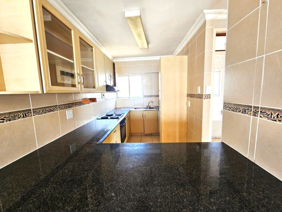 To Let 2 Bedroom Property for Rent in Amanzimtoti KwaZulu-Natal