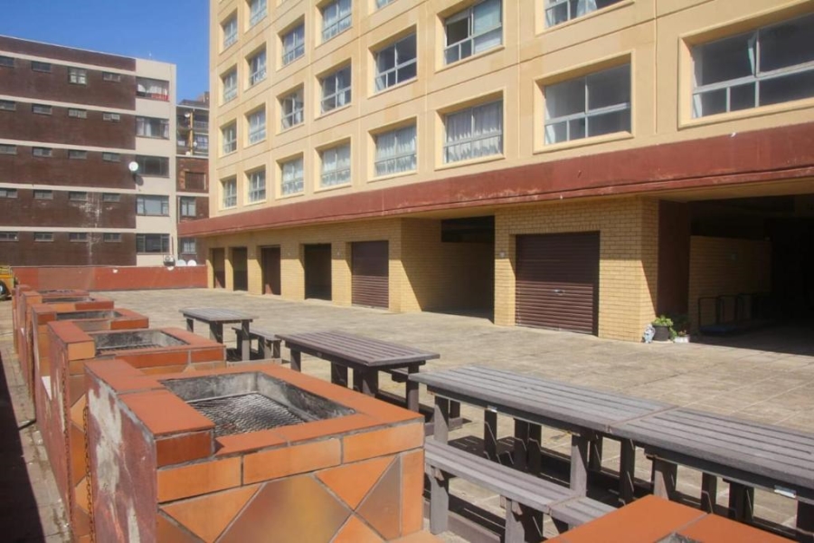 To Let 2 Bedroom Property for Rent in Amanzimtoti KwaZulu-Natal