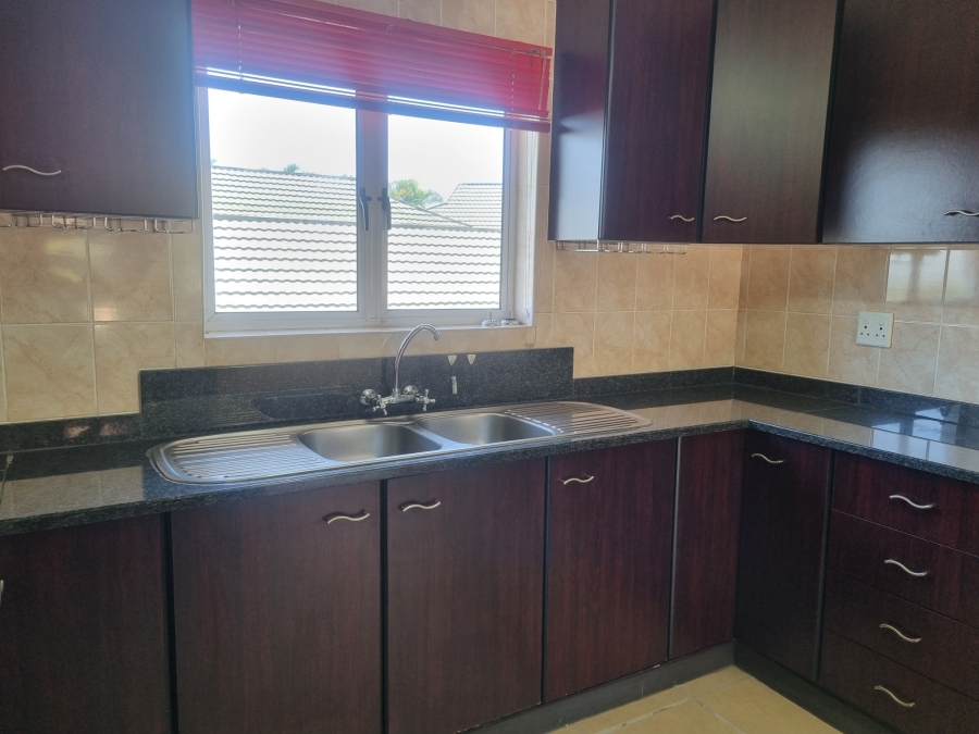 To Let 2 Bedroom Property for Rent in Mount Edgecombe KwaZulu-Natal