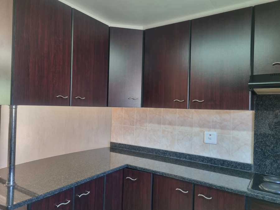 To Let 2 Bedroom Property for Rent in Mount Edgecombe KwaZulu-Natal