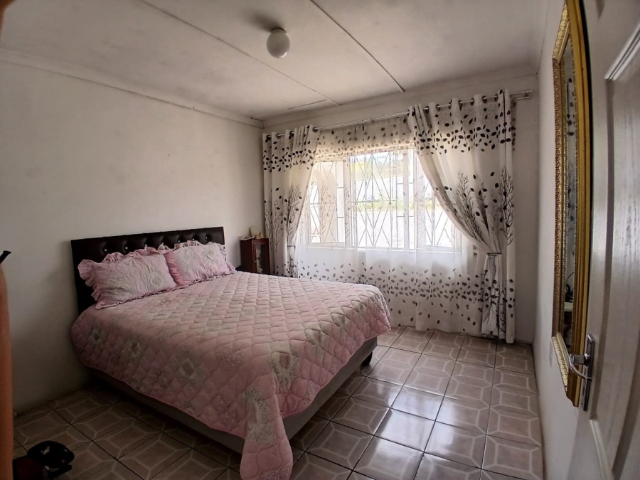 3 Bedroom Property for Sale in Brookdale KwaZulu-Natal