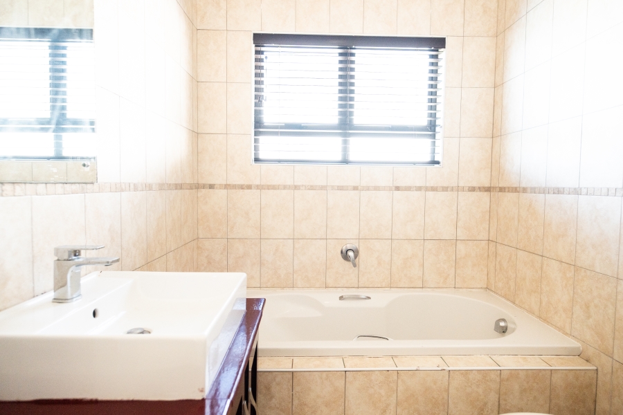 3 Bedroom Property for Sale in Seaward Estate KwaZulu-Natal