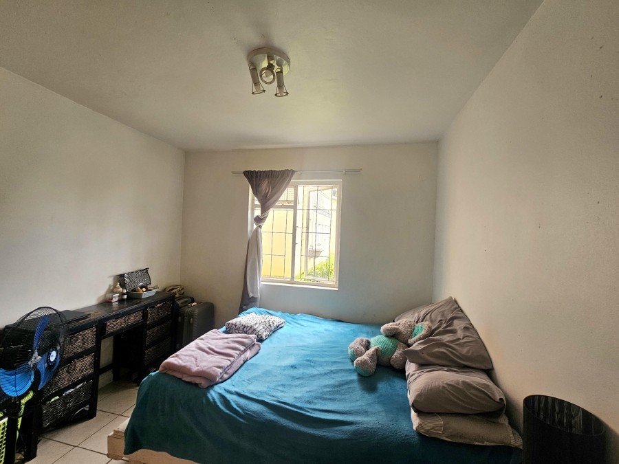 To Let 2 Bedroom Property for Rent in Ocean View KwaZulu-Natal