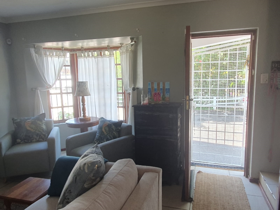 3 Bedroom Property for Sale in Amanzimtoti KwaZulu-Natal
