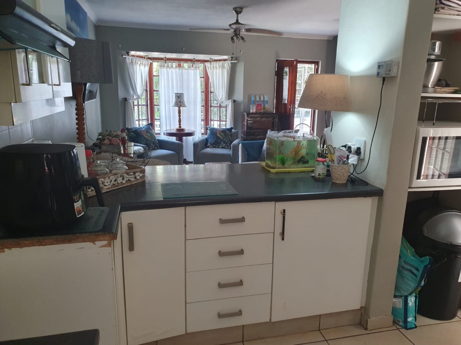 3 Bedroom Property for Sale in Amanzimtoti KwaZulu-Natal