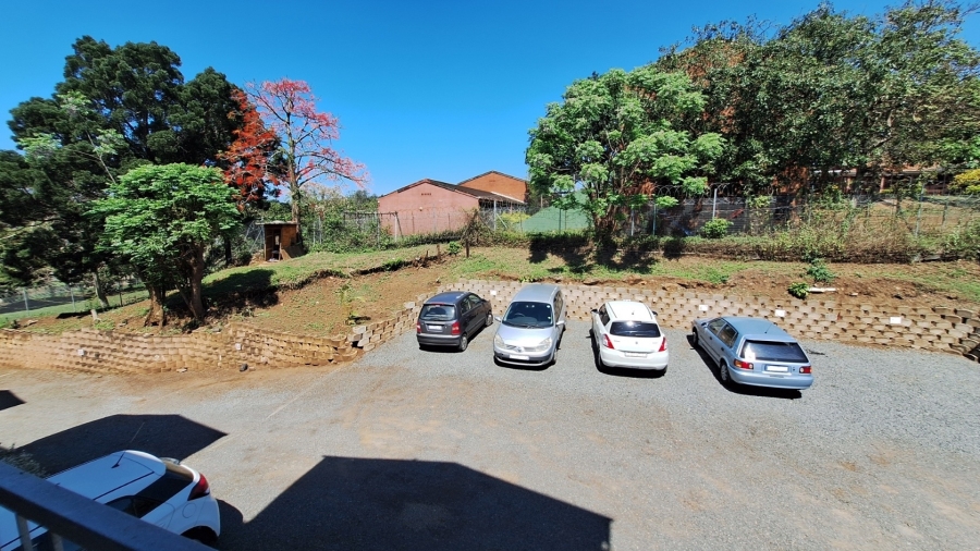 2 Bedroom Property for Sale in Tongaat KwaZulu-Natal